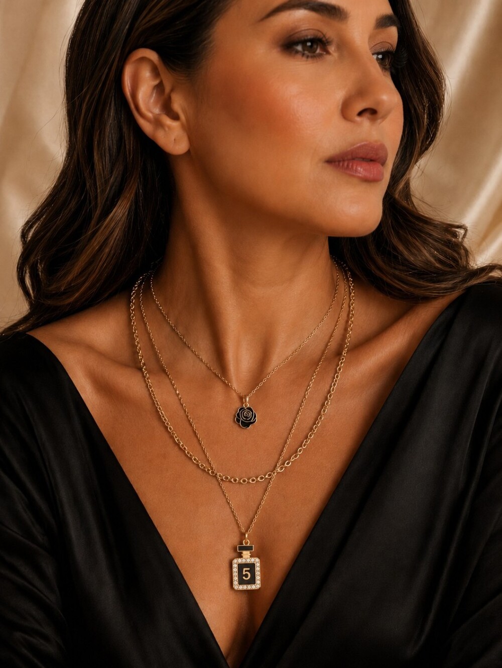 Fashion Jewelry Gold Layered Necklace Set with Black Rose & Pendant